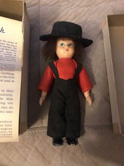 Amish doll Vintage from Lancaster Pennsylvania