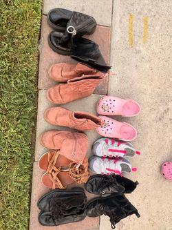 Girls shoes