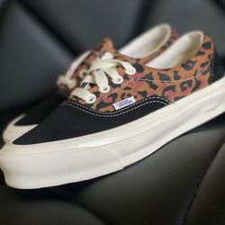Vans OG Era LX “Leopard” Size 4 