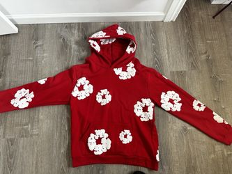 Red demin tear hoodie
