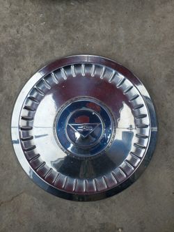 Vintage Chevy 'Dogdish' Hub Cap.