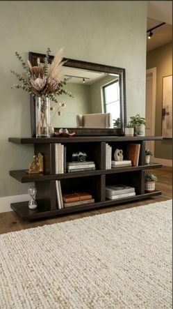 **Thomasville Furniture, heavy duty Bookshelf/ Media Console**