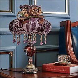 Vintage victorian table lamp