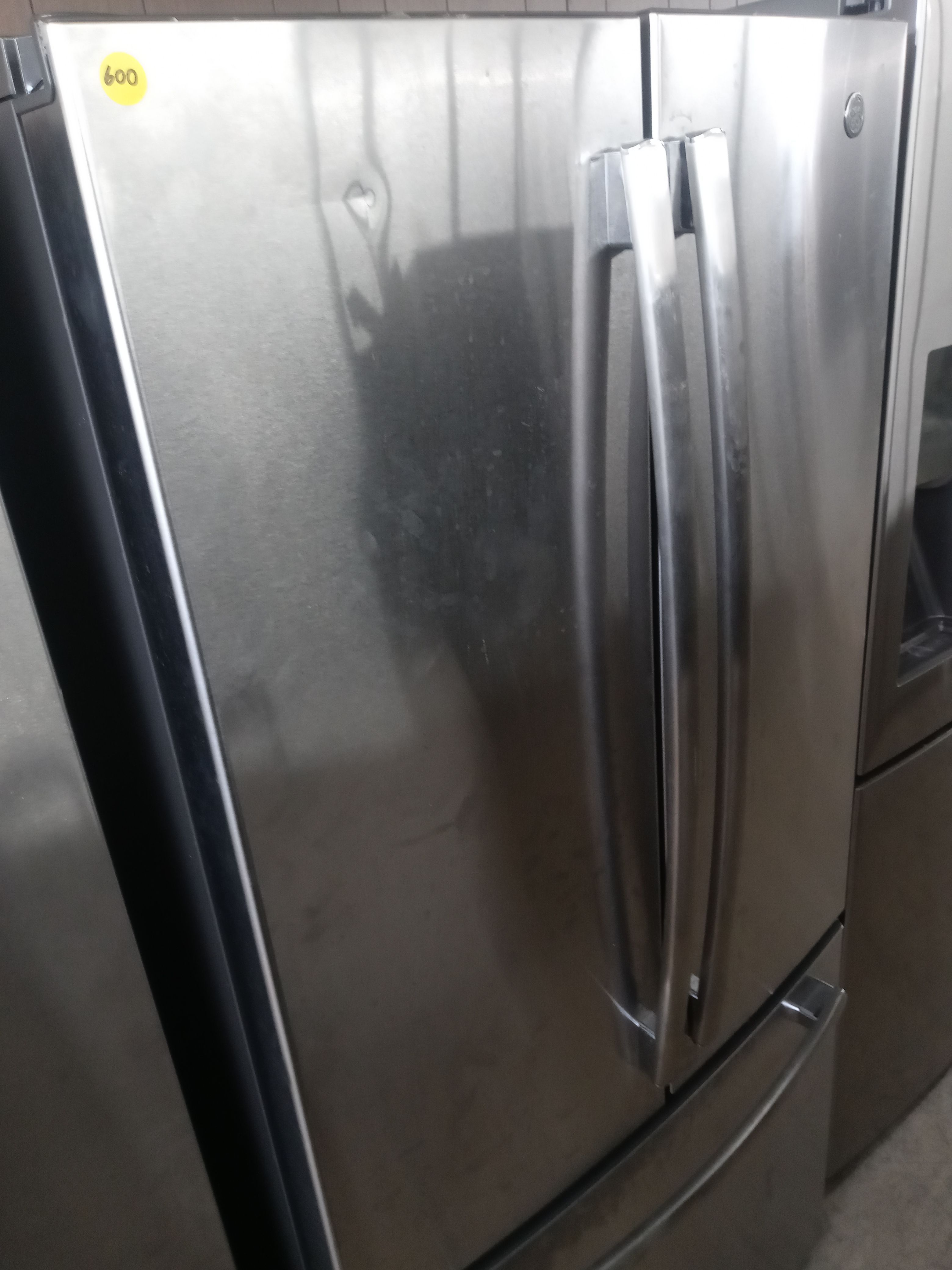 GE 33" stainless steel french door refrigerator - Free delivery