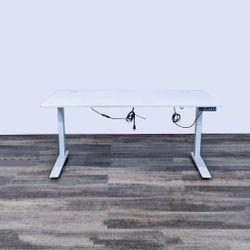 White Sit/Stand Adjustable Desk