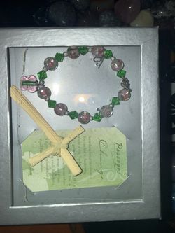 Roman Inc. “Passages / Change” beaded bracelet (pink floral beads, green crystals, butterfly charm, with card): Fashion/inspirational jewelry.