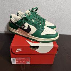 Dunk Low lottery green size 8.5