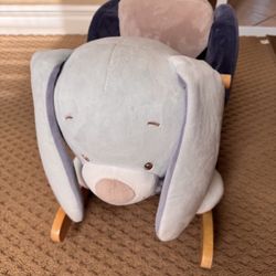 Baby toddler rocker - barely used 