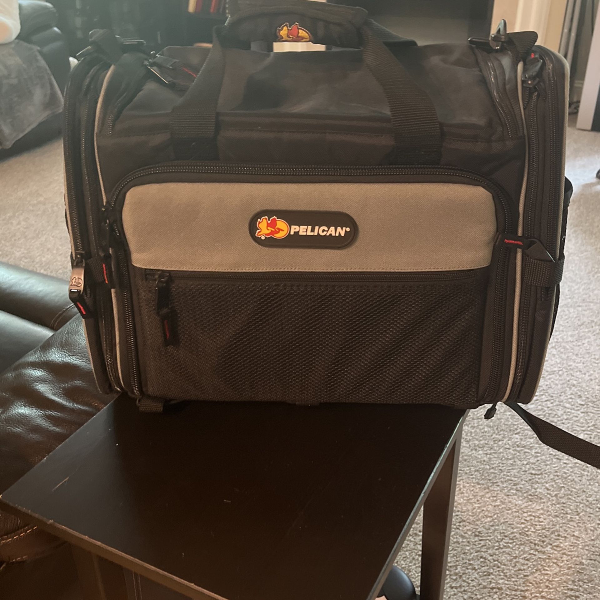 Pelican Camera Bar
