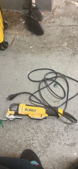 Dewalt Oscillator