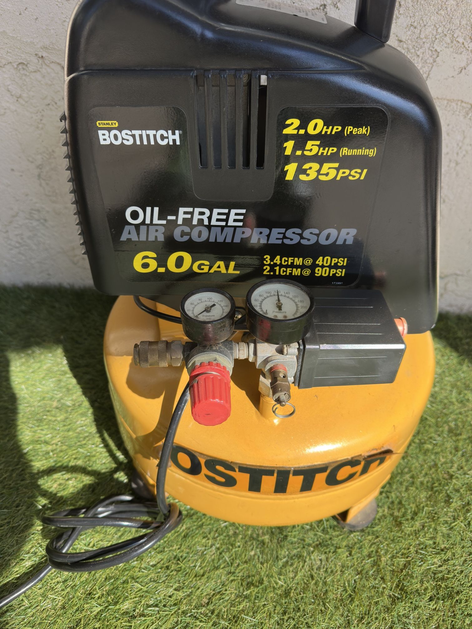 6 , gallons air Compressor 