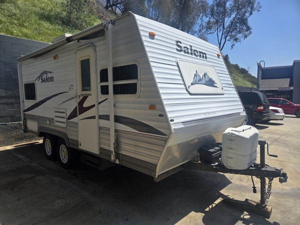 2006 Forest river SALEM T19FDL