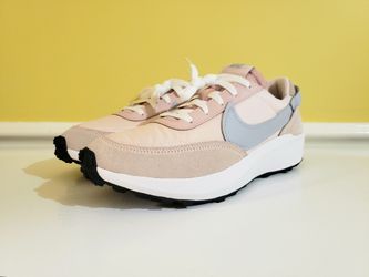 NIKE Women's Waffle Debut Athleisure Sneakers (10) Pink Oxford/Pearl Pink/Gray