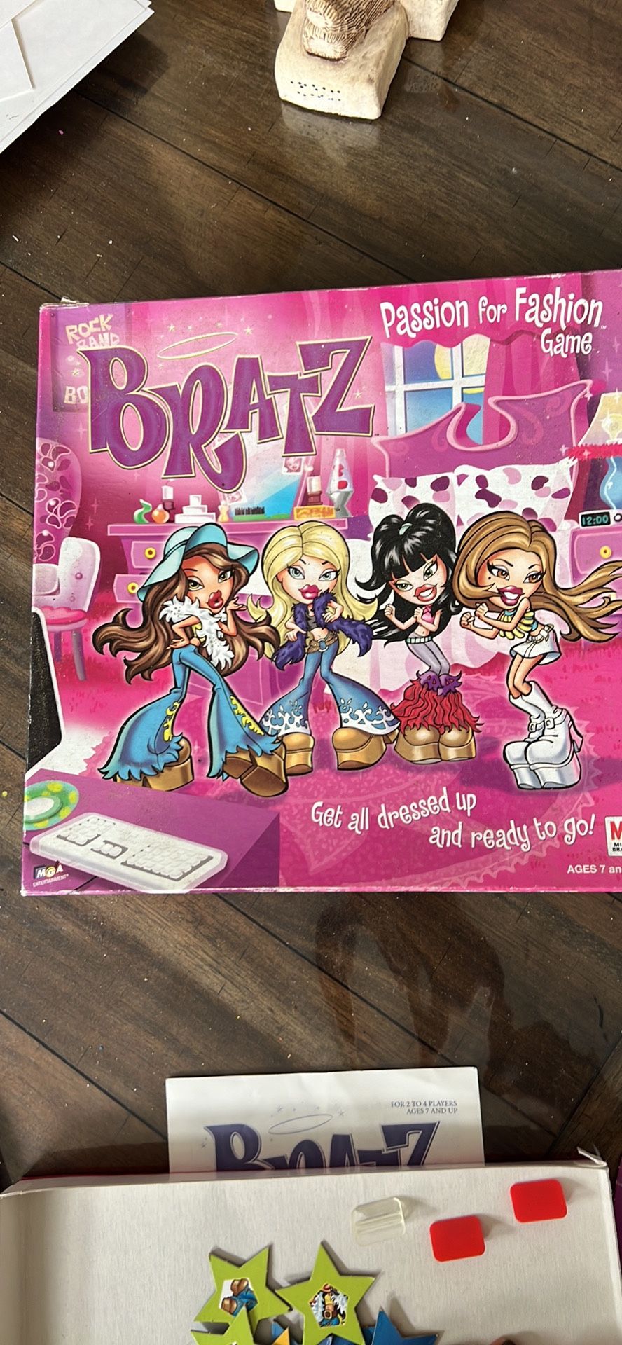bratz passion for fashion game -missing one push peg for doll