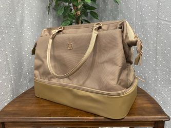 NEW! SWISS GEAR Weekender Tote Travel Bag with Shoulder Strap in Tan