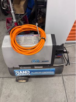 20 gallon oil less compressor