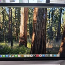 Apple MacBook 