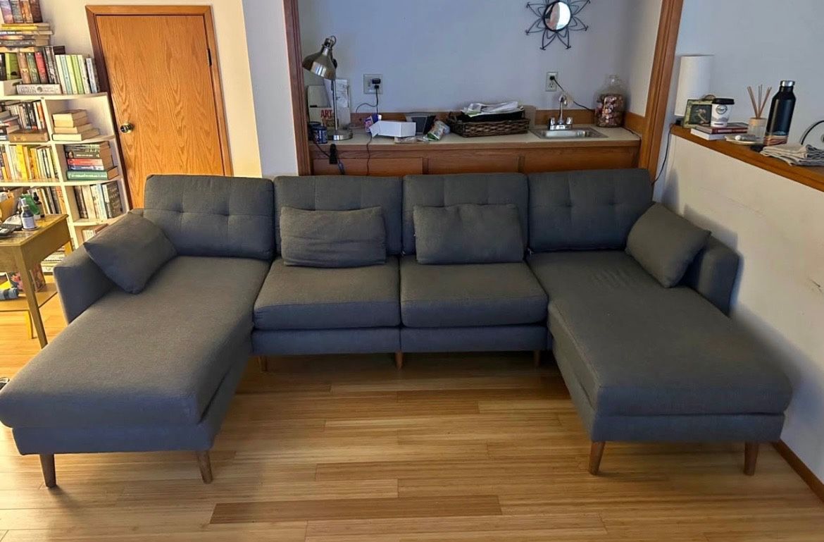 Sectional Couch 