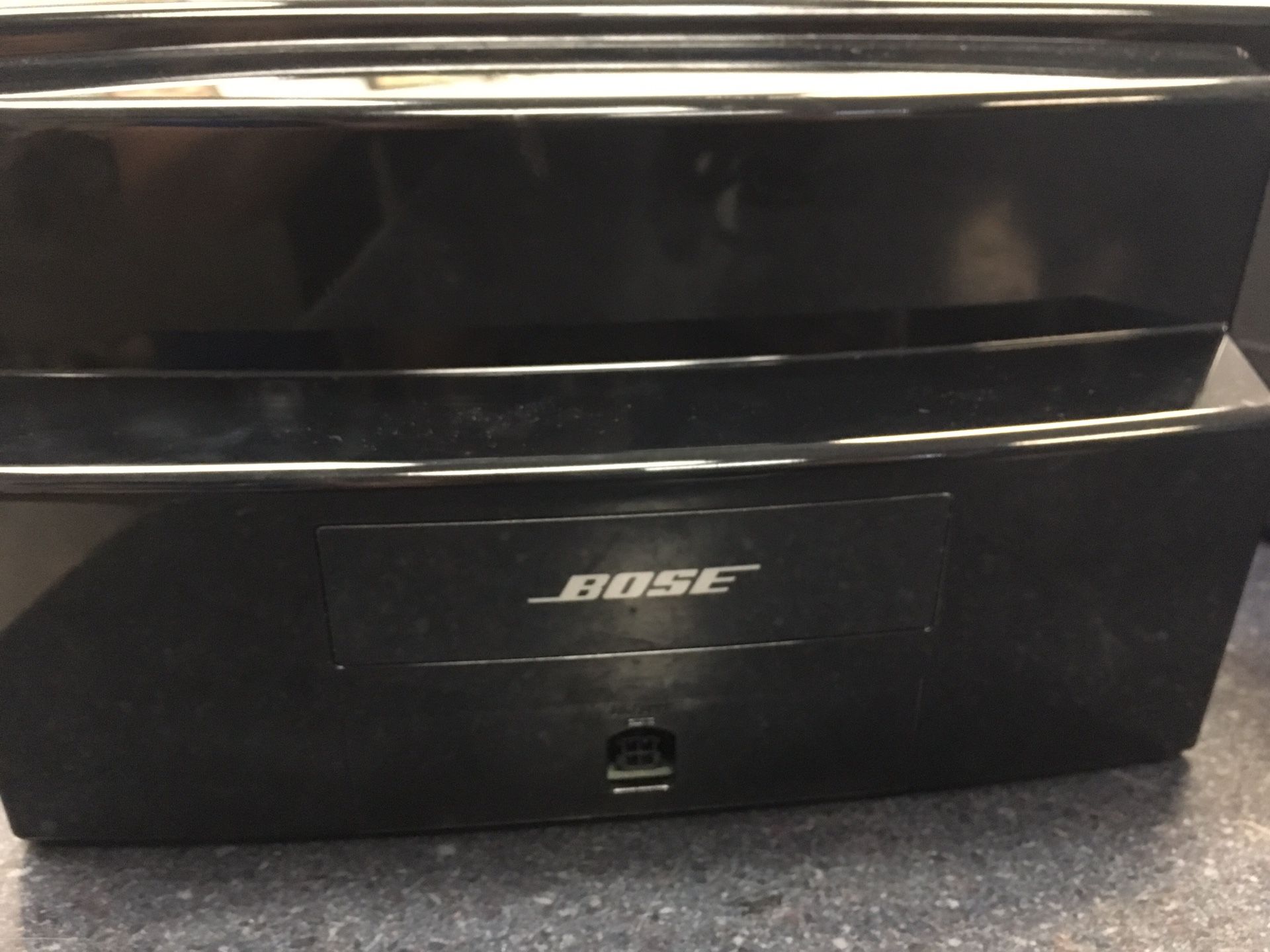 BOSE SoundDock DIGITAL MUSIC SYSTEM