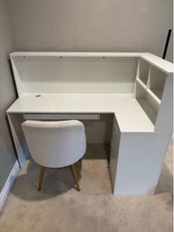 Desk with chair