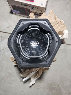 Sony Xplod 1350 watts with the box