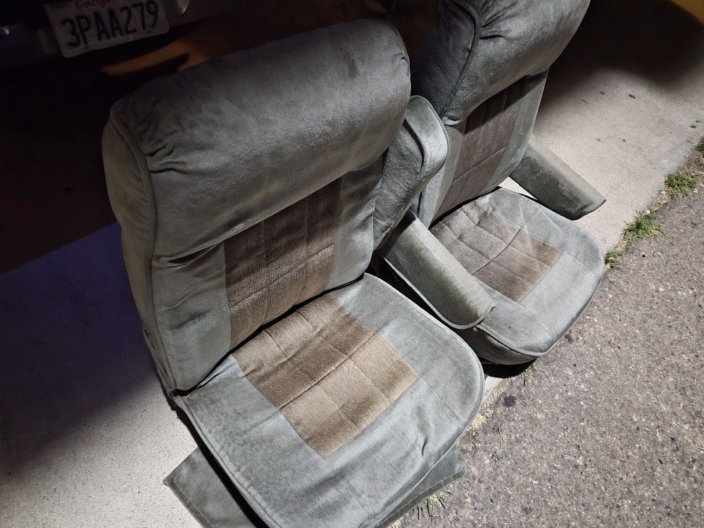 Seat Dogde Ram Van 1500