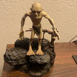 Lord of the Rings 2003 NLP Gollum with Sound Base Tested and Working
