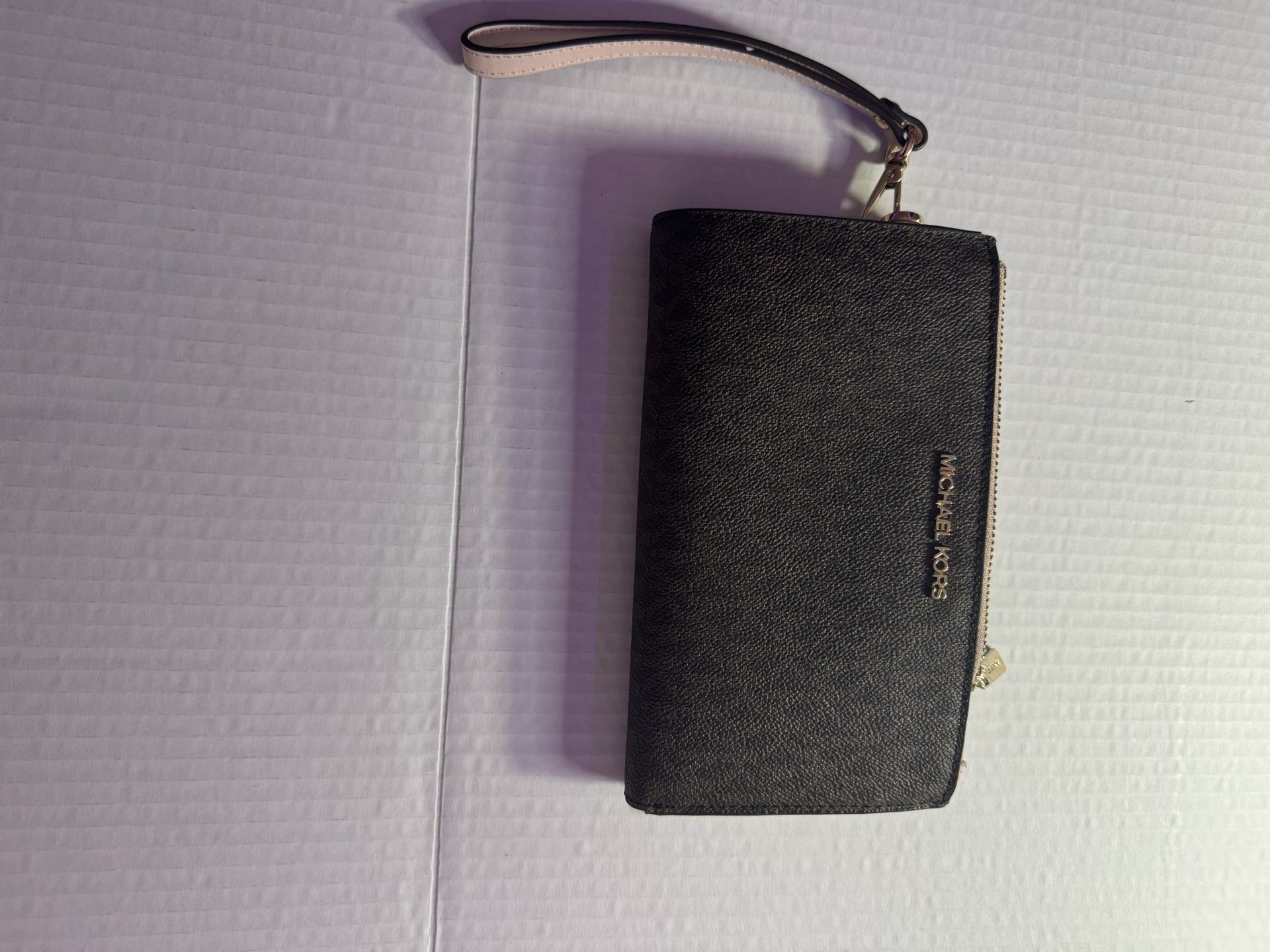 Michael Kors Smart Phone Wallet 