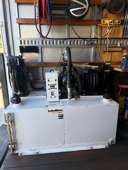 American Eagle V-90 LubeMate Lube Skid Unit
