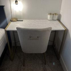 Marble Gold/White Desk and Lamp