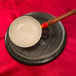 GOURMET ENAMEL FRY PAN WITH WOODEN HANDLE