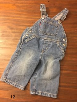 Boys Levi’s overalls size 12 months