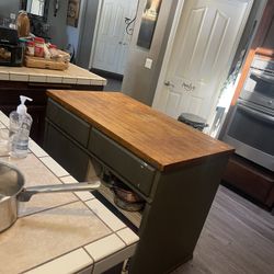 Kitchen Island