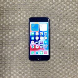 Apple iPhone 7 Unlocked 