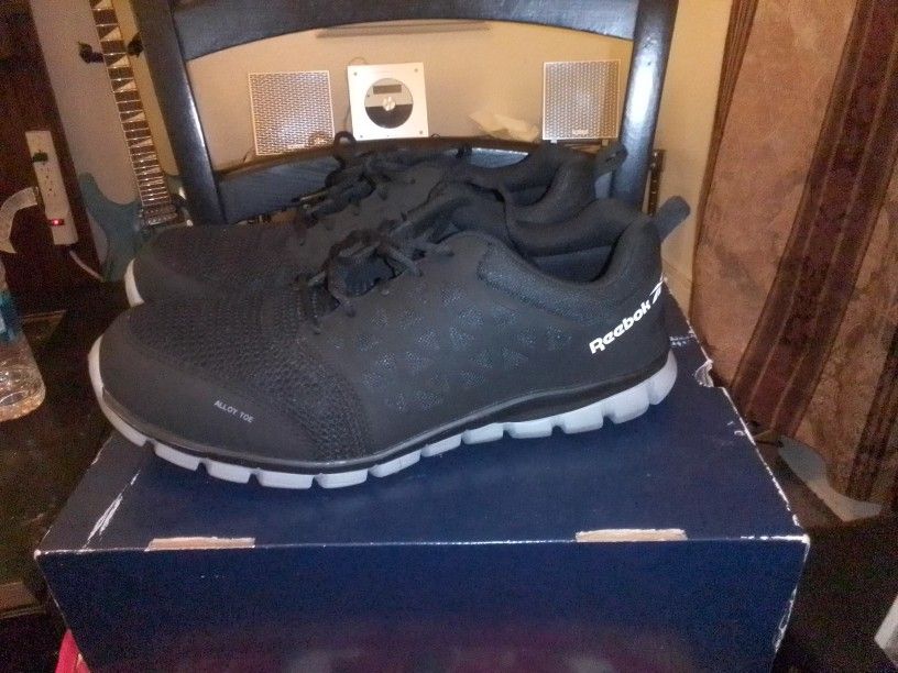 Men's Reebok Steeltoe Work Shoes New