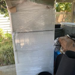 Hotpoint Refrigerator