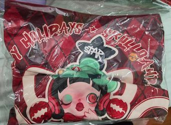 Pop Mart x Skullpanda Christmas Series Home Fabric Decoration / Table Runner