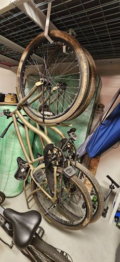 1 bicycle left