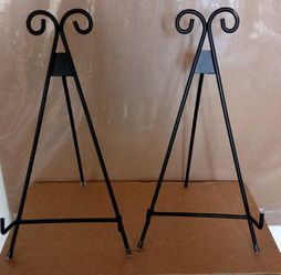Picture frame stands