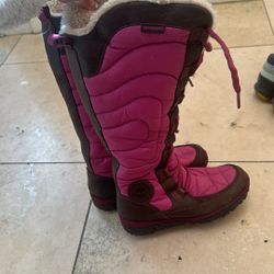 Timberland Snow boots size 6