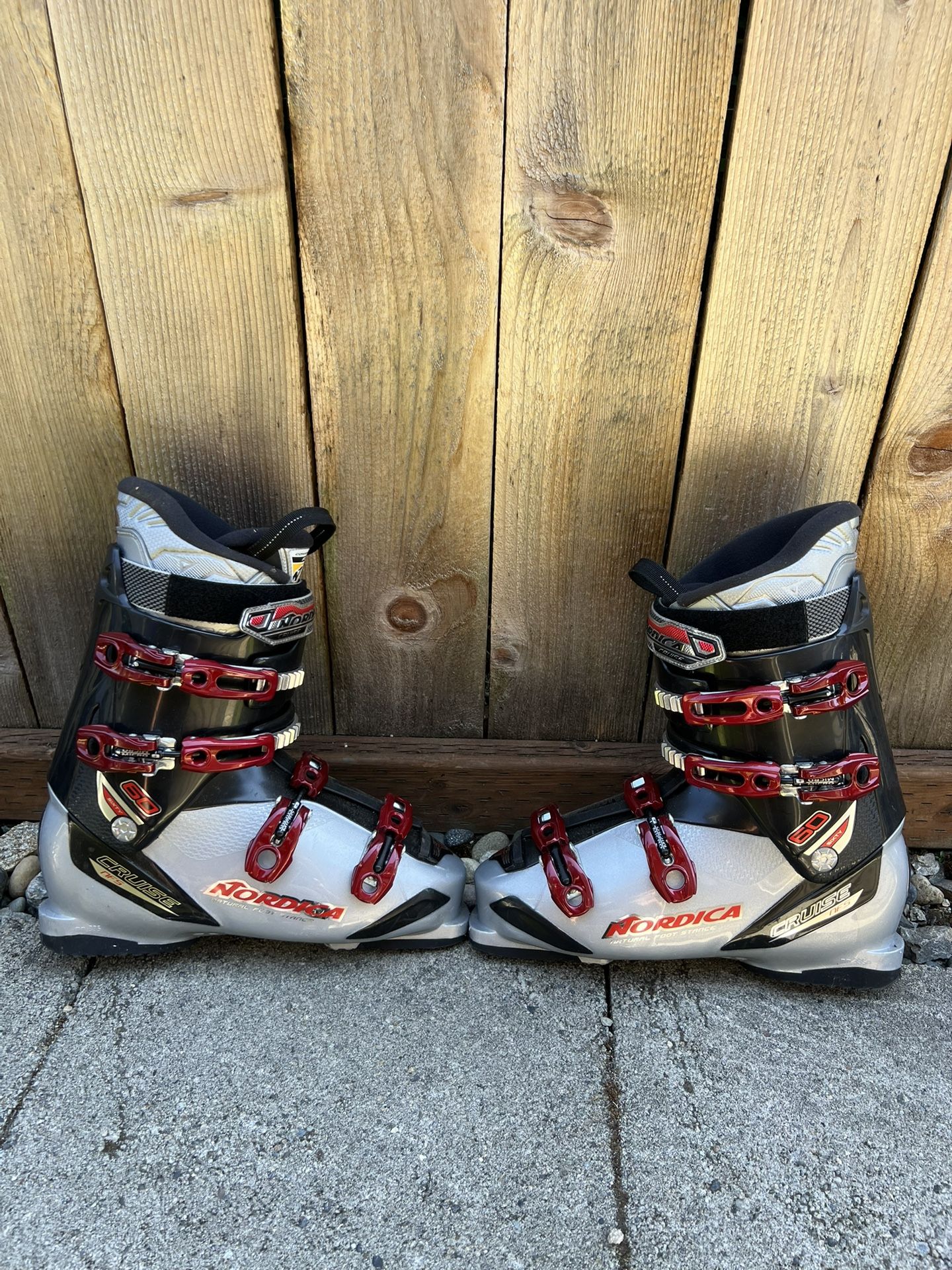 ski boots size 29-29.5