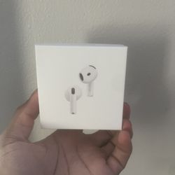 AirPod 4s 