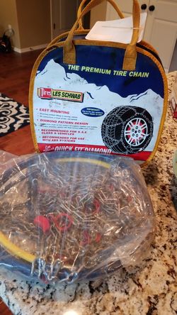 Tire chains. Quick fit diamond chains