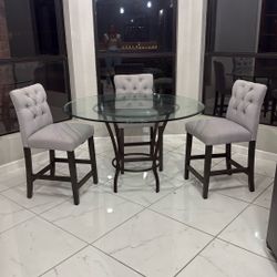 Beautiful Glass Wrought Iron Table Set 