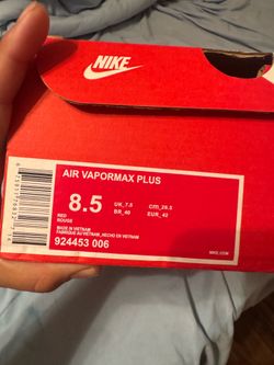 Vapor max red