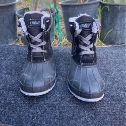 Khombu Boot With Fur Inside Size 6m