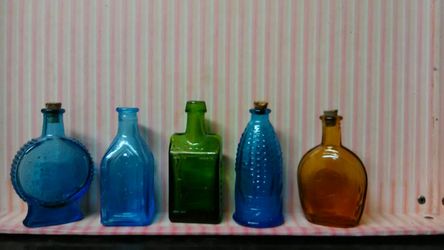Mini bottles