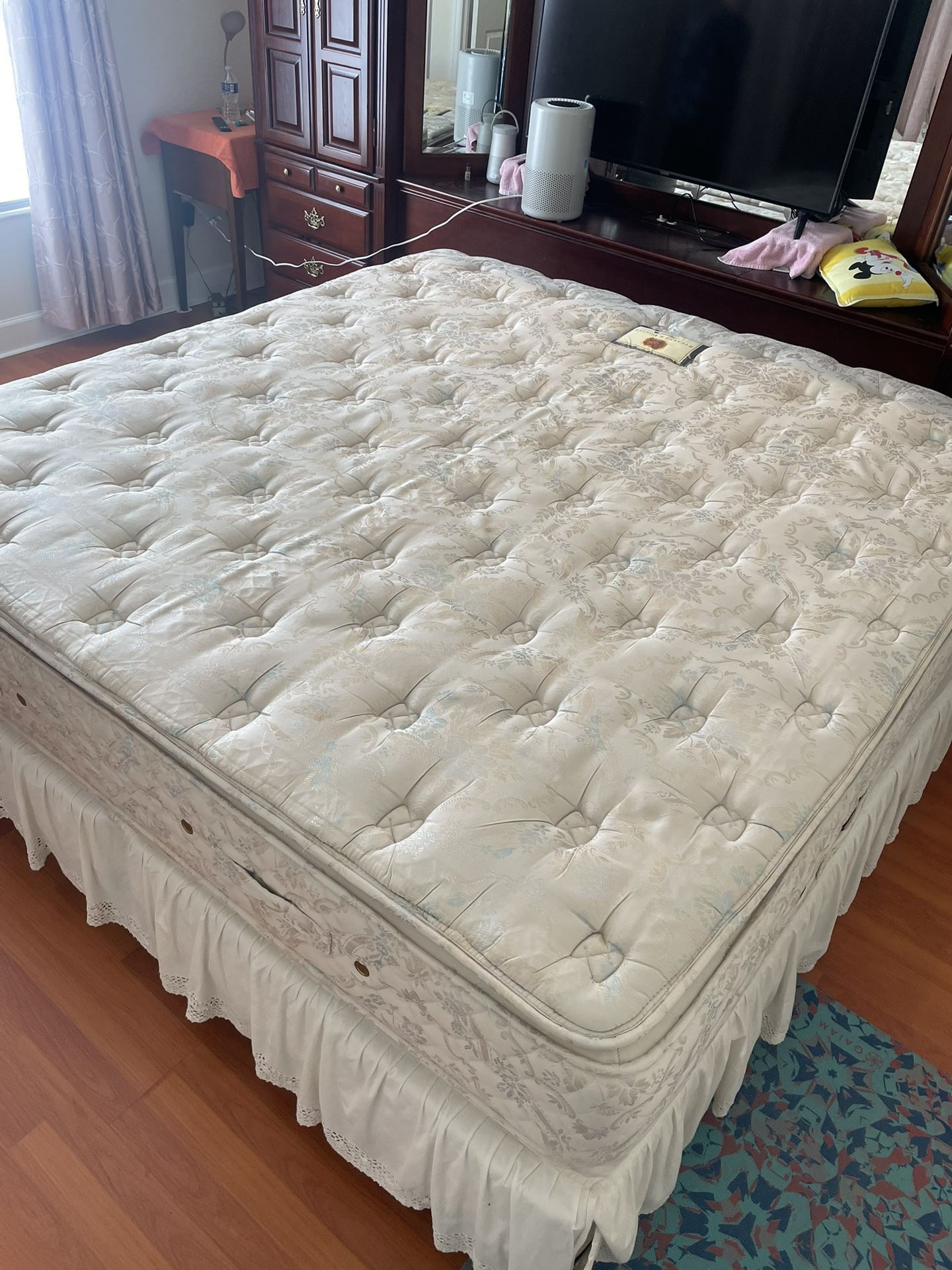 King Bed Mattress With Box Spring Stearns & Foster