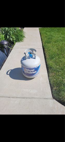 EMPTY PROPANE TANK. $20.00  OR BEST OFFER.
