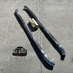 Toyota Tacoma  2005. 2020  Side Steps. 